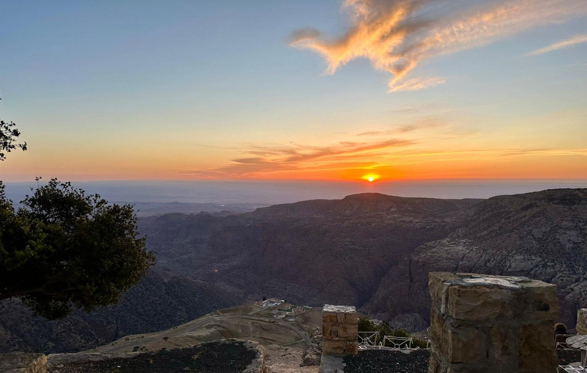 Jabal Dana Hotel - The Highest Hotel In Jordan Extérieur photo